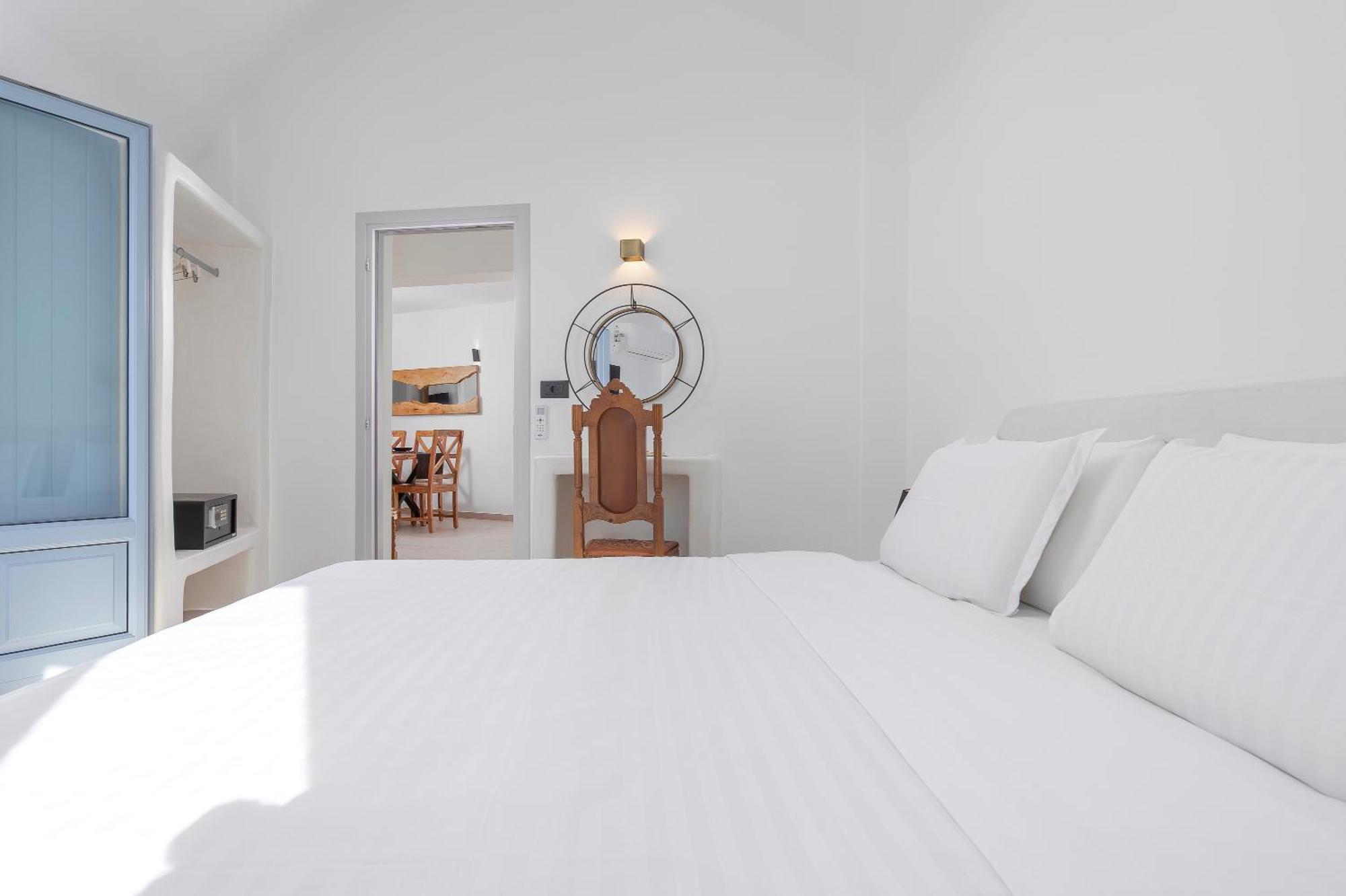 Sole D'Oro Luxury Suites 伊亚 客房 照片