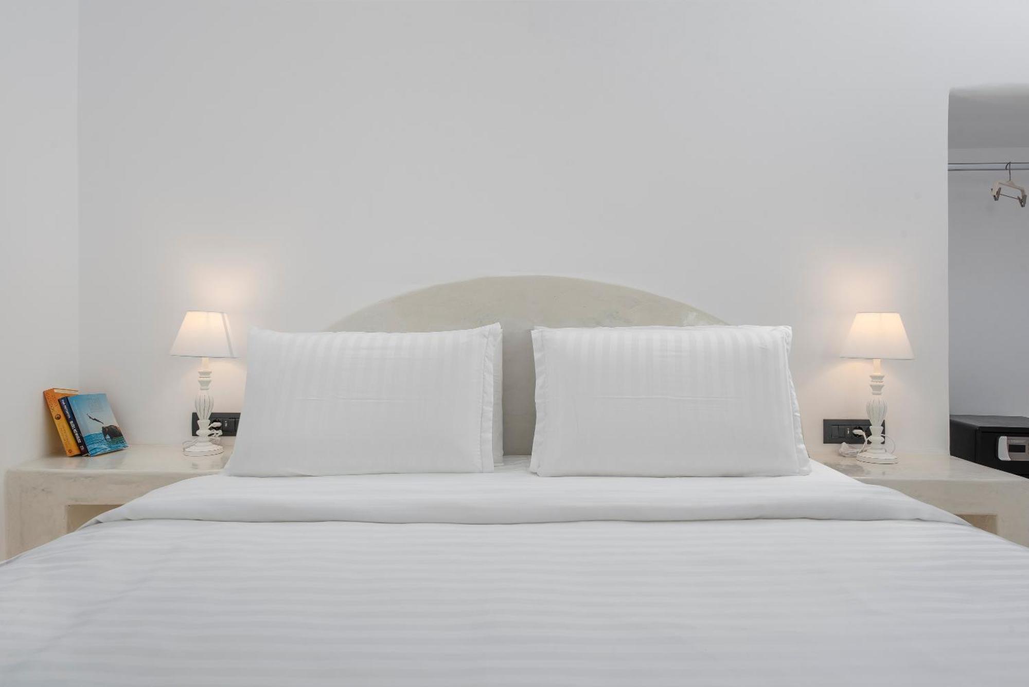 Sole D'Oro Luxury Suites 伊亚 客房 照片