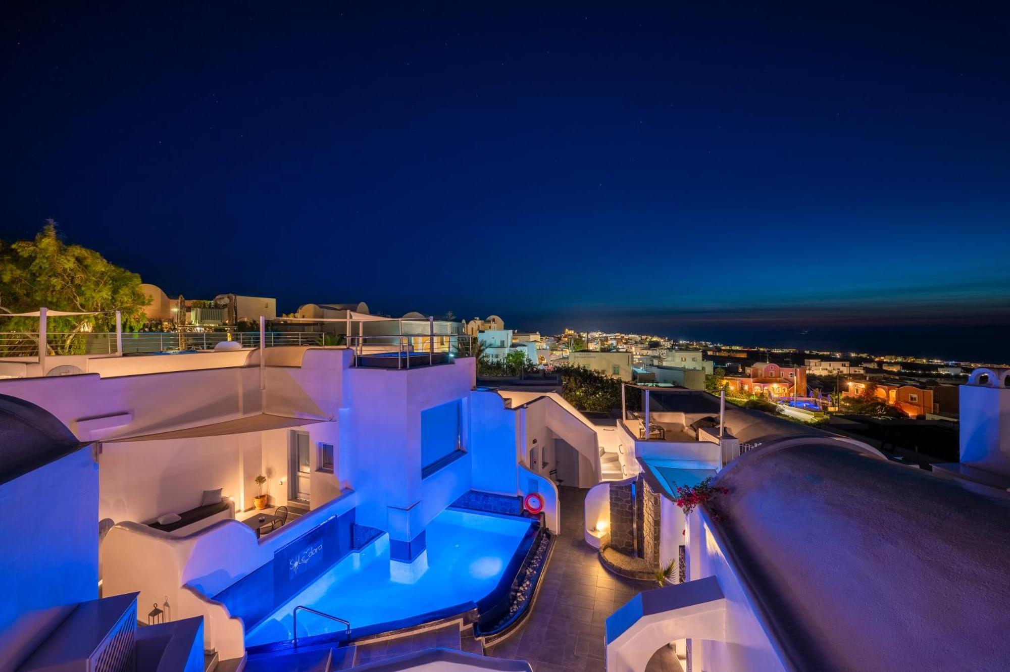 Sole D'Oro Luxury Suites 伊亚 外观 照片